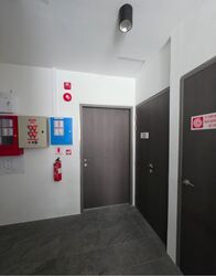 Serangoon Road (D8), Retail #596363201